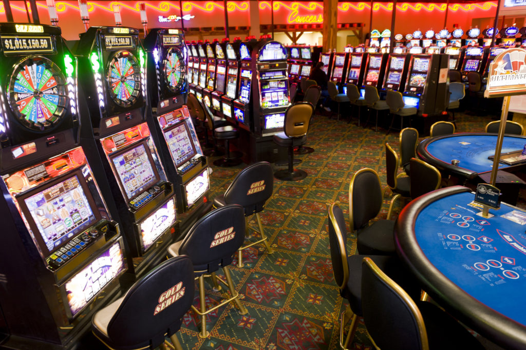Blackjack’ta Kazanma Sanatı: İleri Stratejiler ve Risk Yönetimi